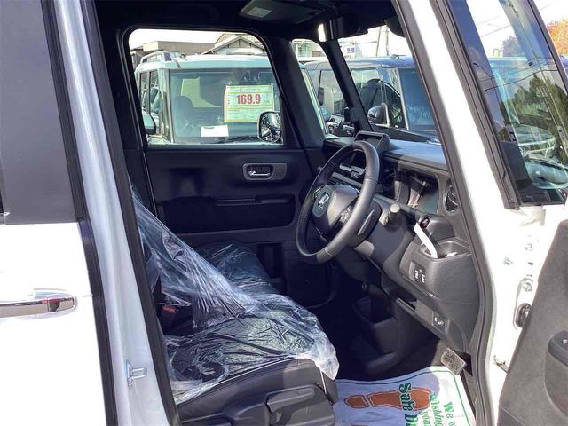 ホンダ Ｎ－ＢＯＸカスタム 33枚目