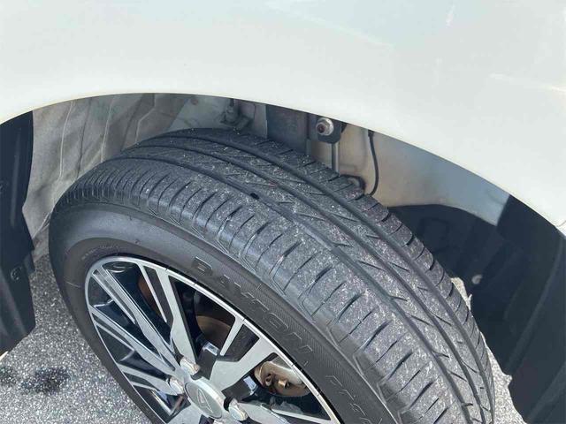 タント カスタムＸ　トップエディションＶＳ　ＳＡＩＩＩ　ナビ　ＴＶ　ＥＴＣ　全周囲カメラ　両側電動スライドドア　純正アルミホイール　衝突被害軽減システム　オートマチックハイビーム　オートライト　ＬＥＤヘッドランプ　スマートキー（30枚目）