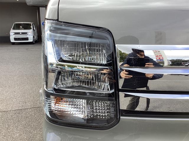 エブリイワゴン ＰＺターボスペシャル　両側電動スライドドア　クリアランスソナー　レーンアシスト　衝突被害軽減システム　オートライト　スマートキー　アイドリングストップ　電動格納ミラー　シートヒーター　純正アルミホイール　フォグライト（13枚目）