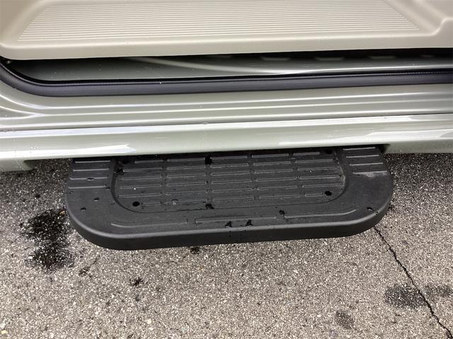 エブリイワゴン ＰＺターボスペシャル　両側電動スライドドア　クリアランスソナー　レーンアシスト　衝突被害軽減システム　オートライト　スマートキー　アイドリングストップ　電動格納ミラー　シートヒーター　純正アルミホイール　フォグライト（31枚目）