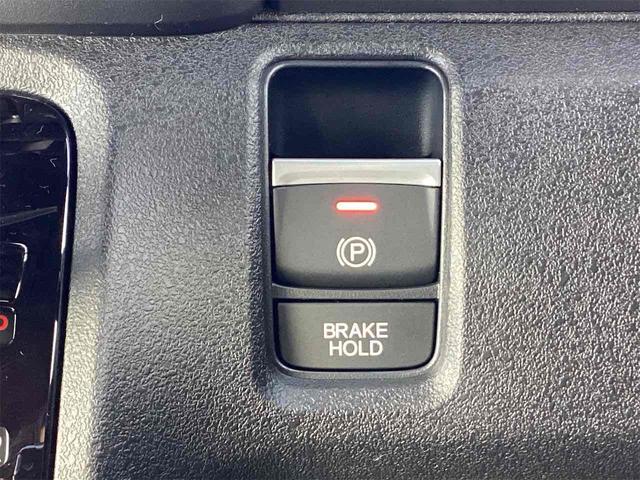 Ｎ－ＢＯＸカスタム ベースグレード　バックカメラ　両側スライド・片側電動　クリアランスソナー　オートライト　スマートキー　アイドリングストップ　電動格納ミラー　シートヒーター　ＣＶＴ　ＥＳＣ　チップアップシート　アルミホイール　エアコン（37枚目）