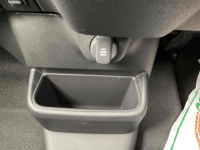 Ｎ－ＢＯＸカスタム ベースグレード　バックカメラ　両側スライド・片側電動　クリアランスソナー　オートライト　スマートキー　アイドリングストップ　電動格納ミラー　シートヒーター　ＣＶＴ　ＥＳＣ　チップアップシート　アルミホイール　エアコン（39枚目）