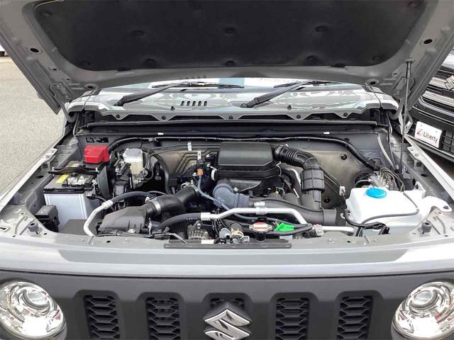 ジムニー ＸＣ　４ＷＤ　クリアランスソナー　オートクルーズコントロール　レーンアシスト　衝突被害軽減システム　オートライト　ヘッドライトウォッシャー　スマートキー　アイドリングストップ　電動格納ミラー　シートヒーター（11枚目）