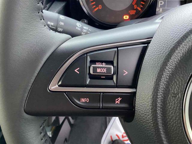 ジムニー ＸＣ　４ＷＤ　クリアランスソナー　オートクルーズコントロール　レーンアシスト　衝突被害軽減システム　オートライト　ヘッドライトウォッシャー　スマートキー　アイドリングストップ　電動格納ミラー　シートヒーター（21枚目）