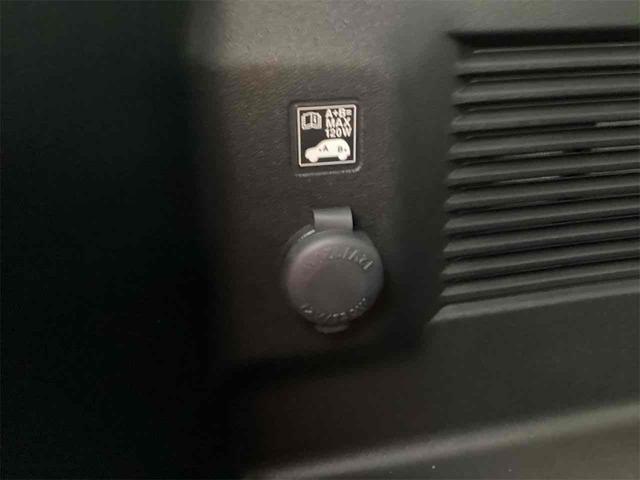 ジムニー ＸＣ　４ＷＤ　クリアランスソナー　オートクルーズコントロール　レーンアシスト　衝突被害軽減システム　オートライト　ヘッドライトウォッシャー　スマートキー　アイドリングストップ　電動格納ミラー　シートヒーター（31枚目）