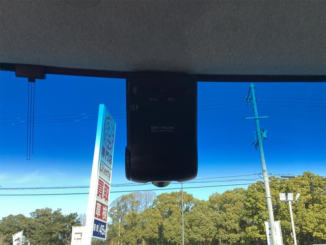 タント カスタムＲＳ　トップエディションＳＡ　ＥＴＣ　バックカメラ　両側電動スライドドア　ナビ　ＴＶ　衝突被害軽減システム　スマートキー　アイドリングストップ　電動格納ミラー　ベンチシート　ターボ　ＣＶＴ　ＡＢＳ　ＥＳＣ（13枚目）