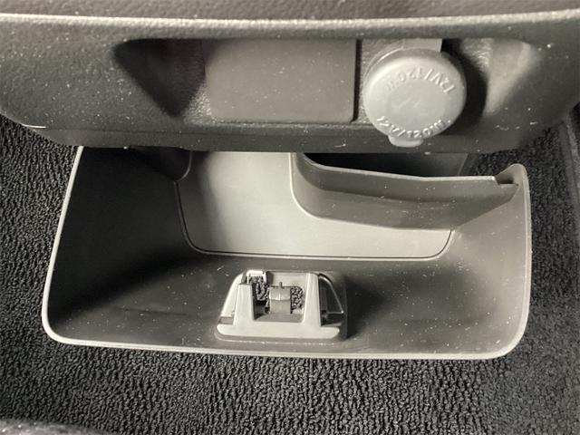 スペーシア Ｇリミテッド　オーディオ　ＥＴＣ　両側スライド・片側電動　レーンアシスト　衝突被害軽減システム　スマートキー　アイドリングストップ　電動格納ミラー　シートヒーター　ベンチシート　ＣＶＴ　アクセサリーソケット（33枚目）