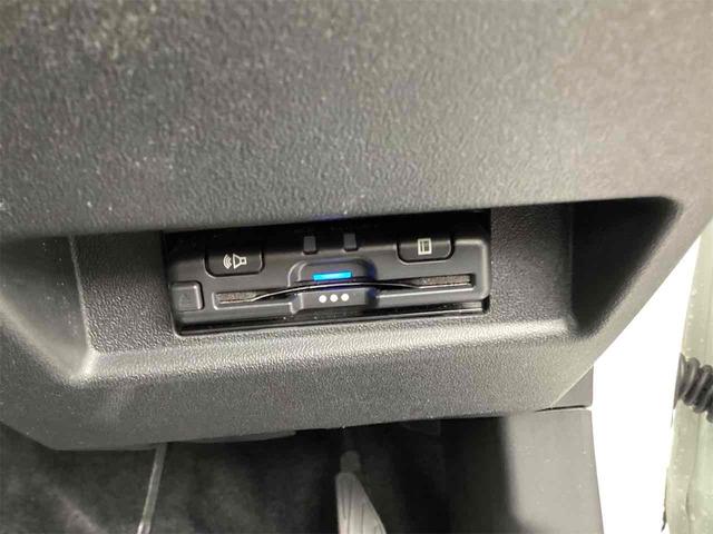 ジムニー ＸＣ　４ＷＤ　ＥＴＣ　バックカメラ　ナビ　ＴＶ　オートクルーズコントロール　レーンアシスト　衝突被害軽減システム　オートライト　ヘッドライトウォッシャー　スマートキー　電動格納ミラー　シートヒーター　ＡＴ（9枚目）