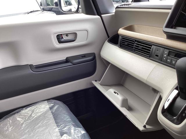 Ｎ－ＢＯＸ ベースグレード　バックカメラ　両側スライド・片側電動　クリアランスソナー　オートクルーズコントロール　レーンアシスト　オートライト　スマートキー　アイドリングストップ　電動格納ミラー　シートヒーター　ベンチシート（40枚目）