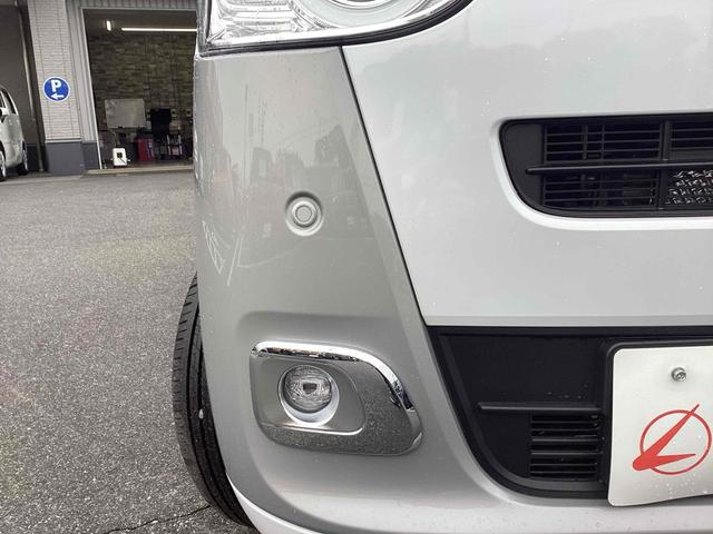 ムーヴキャンバス ストライプスＧ　全周囲カメラ　両側電動スライドドア　ナビ　ＴＶ　クリアランスソナー　衝突被害軽減システム　スマートキー　アイドリングストップ　電動格納ミラー　シートヒーター　ベンチシート　ＣＶＴ　ＥＳＣ（17枚目）