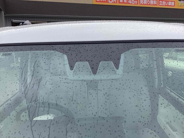 ムーヴキャンバス ストライプスＧ　全周囲カメラ　両側電動スライドドア　ナビ　ＴＶ　クリアランスソナー　衝突被害軽減システム　スマートキー　アイドリングストップ　電動格納ミラー　シートヒーター　ベンチシート　ＣＶＴ　ＥＳＣ（25枚目）