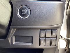 ��������Ӥ��Ƥ�������ǡ����󥸥�λ�ư����ǽ�������Ǥ����ץå��她�����ȤǤ��Τǥ��󥸥�λ�ư��ܥ���򲡤������Ǥ� 6