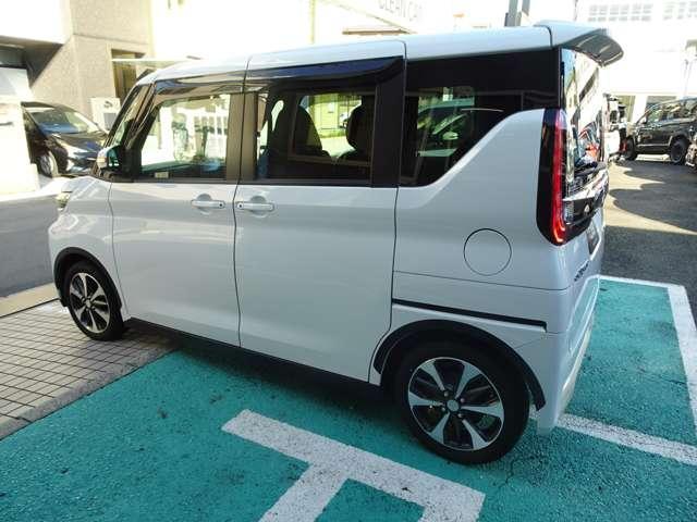 ｅＫクロススペース Ｇ　プレミアム　メモリーナビ　マルチアラウンドモニタ　ＥＴＣ　ドライブレコーダー　両側電動スライドドア　リヤサーキュレーター　衝突被害軽減ブレーキ　スマートキー　マイパイロット　ターボ無し　２ＷＤ（12枚目）