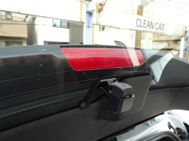 アウトランダーＰＨＥＶ Ｐエグゼクティブパッケージ　電動パノラマサンルーフ　前後ドラレコ　ＥＴＣ　１２．３インチナビディスプレイ　マルチアラウンドモニター　ＹＡＭＡＨＡサウンドシステム　セミアニリンレザーシート　ＡＣ１５００Ｗ　電動テールゲート（58枚目）