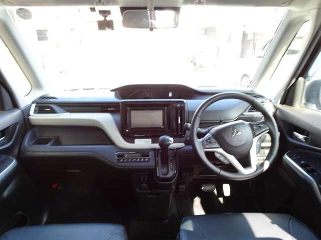 デリカD:2 ハイブリッドMZ 全方位カメラパッケージ ケンウッド製メモリーナビ ETC  ドラレコ 運転席助手席シートヒーター 両側電動スライドドア リヤサーキュレーター ヘッドアップディスプレイ レンタカーアップ(14枚目)