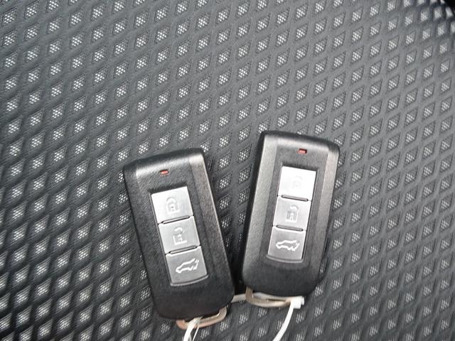 アウトランダー 24G クラリオンメモリーナビ ETC 前後ドラレコ S-AWC 電動テールゲート スマートキー 純正アルミホイール ステアリングヒーター LEDヘッドライト マルチアラウンドモニター(33枚目)