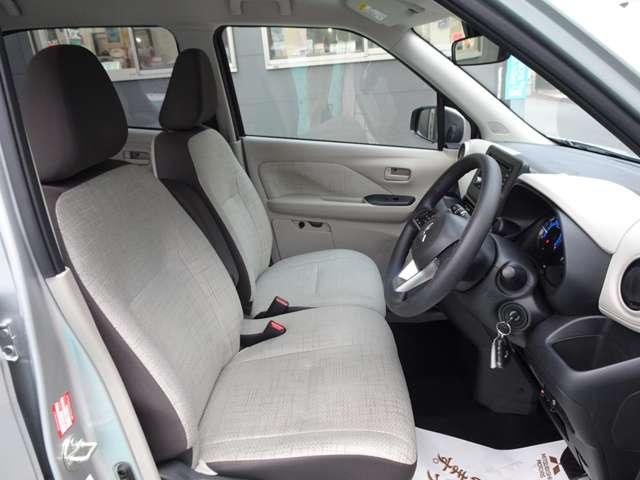 eKワゴン M CD AM/FM ETC 運転席助手席シートヒーター リモコンキー ワンオーナー(13枚目)