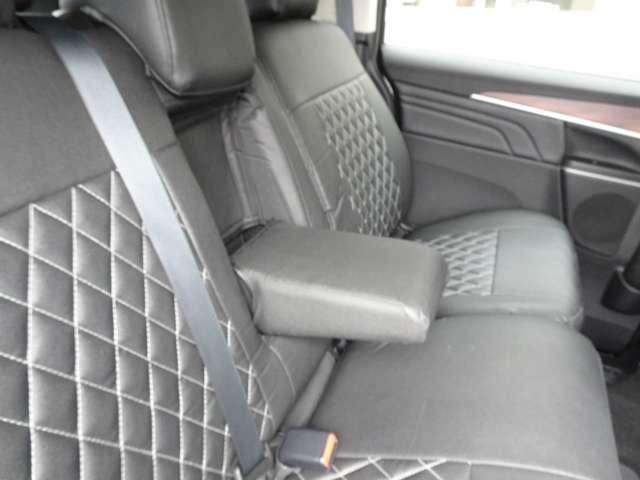 デリカD:5 P クラリオン製10.1型ナビ 全方位カメラ ETC ドライブレコーダー 電動サイドステップレス 運転席助手席シートヒーター 電動テールゲート 両側電動スライドドア レンタカーアップ(17枚目)