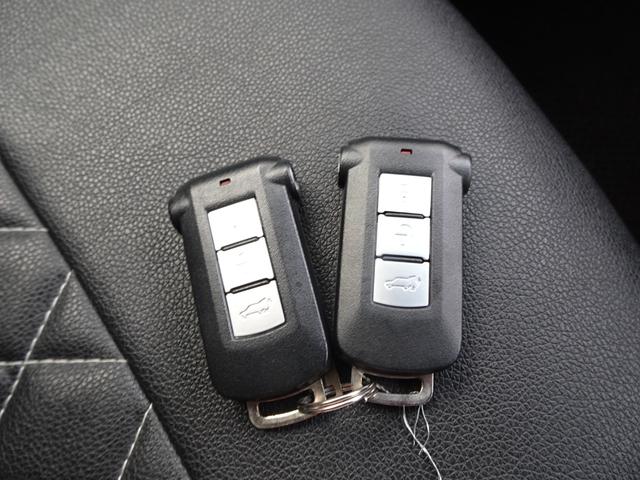 デリカD:5 P クラリオン製10.1型ナビ 全方位カメラ ETC ドライブレコーダー 電動サイドステップレス 運転席助手席シートヒーター 電動テールゲート 両側電動スライドドア レンタカーアップ(39枚目)