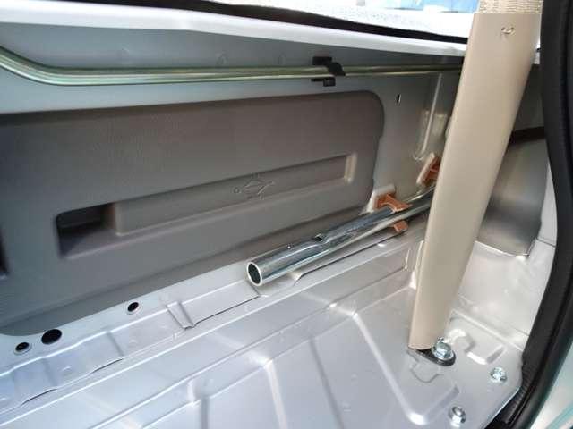 ミニキャブバン Ｇ　ケンウッド製メモリーナビ　ＥＴＣ　ドラレコ　リモコンキー　パワーウィンドウ　リヤビューカメラ　ＬＥＤヘッドライト（20枚目）