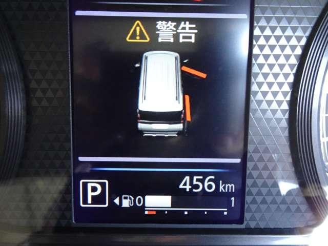 デリカミニ Ｔ　プレミアム　両側電動スライドドア　デジタルルームミラー　マルチアラウンドモニター　パドルシフト　マイパイロット　運転席助手席シートヒーター　ステリングヒーター　ルーフレール　スマートキー（13枚目）