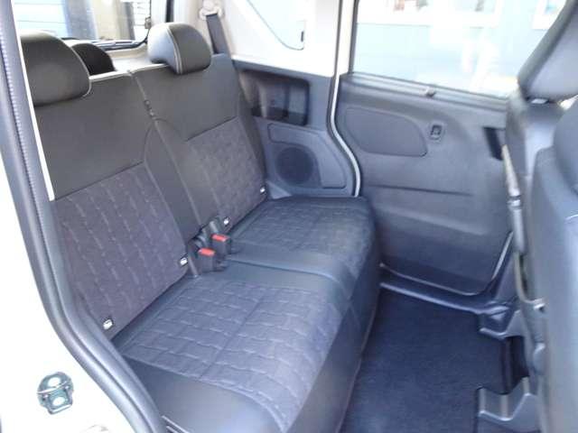 デリカミニ Ｔ　プレミアム　マイパイロット　両側電動スライドドア　ＬＥＤヘッドライト　スマートキー　パドルシフト　撥水シート生地　ｅ－Ａｓｓｉｓｔ　ヒルディセントコントロール　デジタルルームミラー　マルチアラウンドモニター（16枚目）