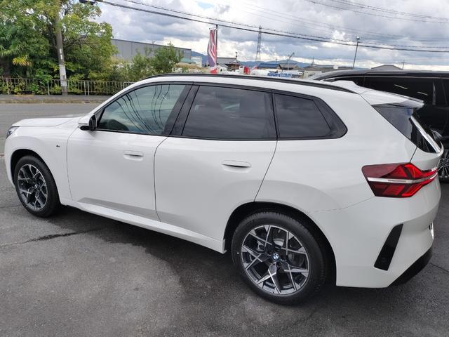 X3 20d xDrive Mスポーツ レンタカー登録済未使用車/令和10年09保証付/19AW/コンフォートPKG/ベンチレーション/リアシートヒータ/ステアリングヒータ/ドライビングアシストPRO/HUD/360度カメラ/BSM/ACC(9枚目)