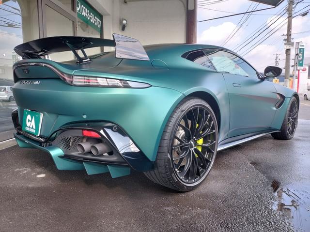 ヴァンテージ ベースグレード　Ｆ１　Ｅｄｉｔｉｏｎ／サテンカラー／２１ＡＷ／ライムキャリパー／レザー＆アルカンタラステアリング／シートヒーター／カーボンルーフ／カーボンミラー／ＢＳＭ／レーダー探知機／社外ドラレコ前後／ワンオーナー（13枚目）