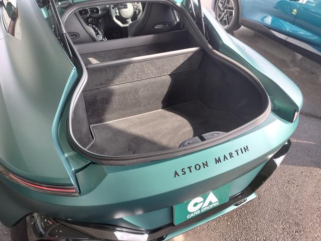 ヴァンテージ ベースグレード　Ｆ１　Ｅｄｉｔｉｏｎ／サテンカラー／２１ＡＷ／ライムキャリパー／レザー＆アルカンタラステアリング／シートヒーター／カーボンルーフ／カーボンミラー／ＢＳＭ／レーダー探知機／社外ドラレコ前後／ワンオーナー（23枚目）