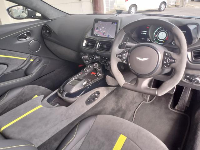 ヴァンテージ ベースグレード　Ｆ１　Ｅｄｉｔｉｏｎ／サテンカラー／２１ＡＷ／ライムキャリパー／レザー＆アルカンタラステアリング／シートヒーター／カーボンルーフ／カーボンミラー／ＢＳＭ／レーダー探知機／社外ドラレコ前後／ワンオーナー（30枚目）