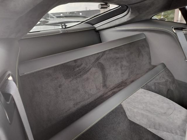 ヴァンテージ ベースグレード　Ｆ１　Ｅｄｉｔｉｏｎ／サテンカラー／２１ＡＷ／ライムキャリパー／レザー＆アルカンタラステアリング／シートヒーター／カーボンルーフ／カーボンミラー／ＢＳＭ／レーダー探知機／社外ドラレコ前後／ワンオーナー（36枚目）