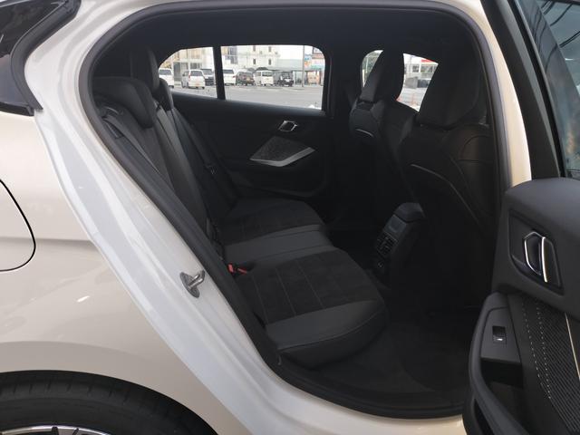 １シリーズ １２０　Ｍスポーツ　レンタカー登録済車両／令和１０年０２保証付／テクノロジーパッケージ／アダプティブＬＥＤヘッドライト／Ｆシートヒーター／１８ＡＷ／電動リアゲート／純正ナビ／衝突軽減ブレーキ／ＡＣＣ／ＢＳＭ／ＥＴＣ２．０（33枚目）