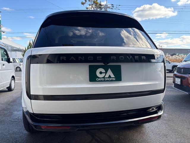 レンジローバー SE D350 スタンダードホイールベース MY2025/350PS/23インチAW/シャドーエクステリアP/パノラミックSR/ブラックルーフ/デジタルインナーミラー/シートヒータ/ステアリングヒータ/メリディアンサウンド/純正ドラレコ前後(10枚目)