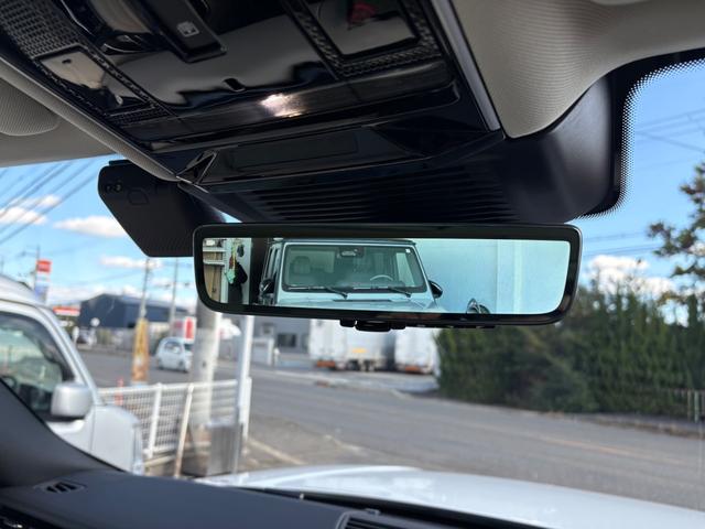 レンジローバー SE D350 スタンダードホイールベース MY2025/350PS/23インチAW/シャドーエクステリアP/パノラミックSR/ブラックルーフ/デジタルインナーミラー/シートヒータ/ステアリングヒータ/メリディアンサウンド/純正ドラレコ前後(15枚目)