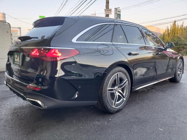 Eクラスステーションワゴン E200ステーションワゴンアバギャルドAMGラインP パノラミックSR/レザーエクスクルーシブP/デジタルインテリアP/アドバンスドP/ダイヤモンドステッチナッパ革/スーパースクリーン/ブルメスター/ワンオーナ(12枚目)