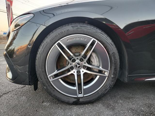 Eクラスステーションワゴン E200ステーションワゴンアバギャルドAMGラインP パノラミックSR/レザーエクスクルーシブP/デジタルインテリアP/アドバンスドP/ダイヤモンドステッチナッパ革/スーパースクリーン/ブルメスター/ワンオーナ(14枚目)