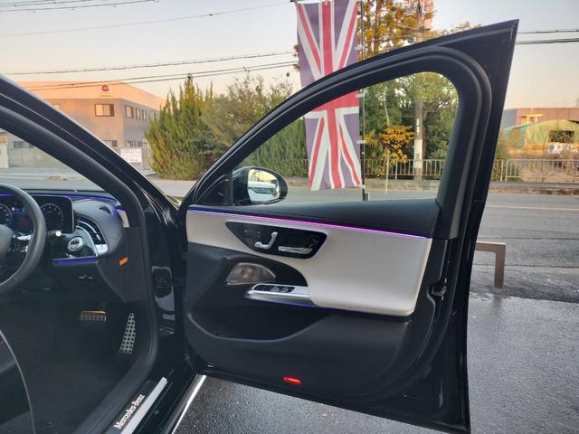 Eクラスステーションワゴン E200ステーションワゴンアバギャルドAMGラインP パノラミックSR/レザーエクスクルーシブP/デジタルインテリアP/アドバンスドP/ダイヤモンドステッチナッパ革/スーパースクリーン/ブルメスター/ワンオーナ(32枚目)