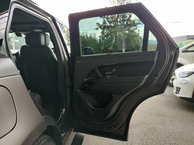 レンジローバースポーツ サテンエディション　３５台限定車／サテンプロテクティブフィルム／パノラマＳＲ／ブラックエクステリアＰ／２３インチカーボンＡＷ／ストーマーハンドリングＰ／ＭＥＲＩＤＩＡＮシグネチャーサウンド／急速クーラーボックス／ワンオナ（34枚目）