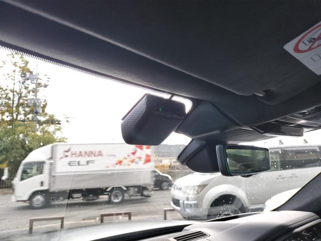 レンジローバースポーツ サテンエディション　３５台限定車／サテンプロテクティブフィルム／パノラマＳＲ／ブラックエクステリアＰ／２３インチカーボンＡＷ／ストーマーハンドリングＰ／ＭＥＲＩＤＩＡＮシグネチャーサウンド／急速クーラーボックス／ワンオナ（50枚目）