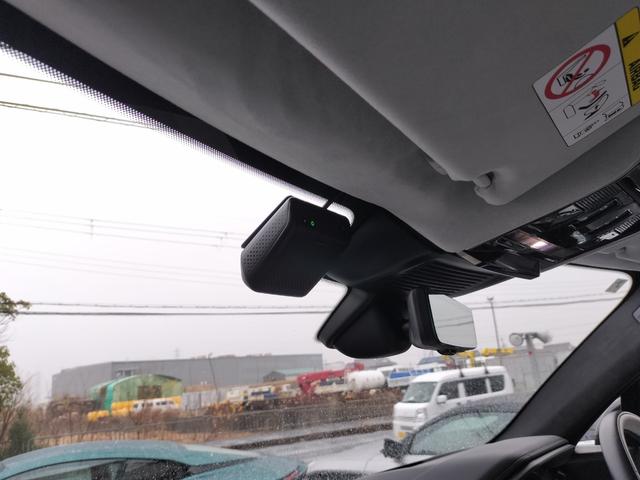 レンジローバースポーツ オートバイオグラフィー　Ｐ５５０ｅ　２２ブラックＡＷ／電動格納牽引バー／急速クーラーＢＯＸ／ブラックエクステリアＰ／パノラミックＳＲ／デジタルインナーミラー／シートヒーター＆クーラーＦＲ／メリディアン／ヘッドアップＤ／純正ドラレコ前後（53枚目）