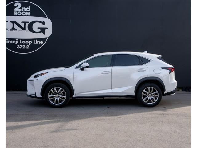 ＮＸ ＮＸ２００ｔ　ＬＥＸＵＳ　ＮＸ２００Ｔ　ブラックレザー電動リアゲート、ナビ、ＥＴＣ付き！！（4枚目）