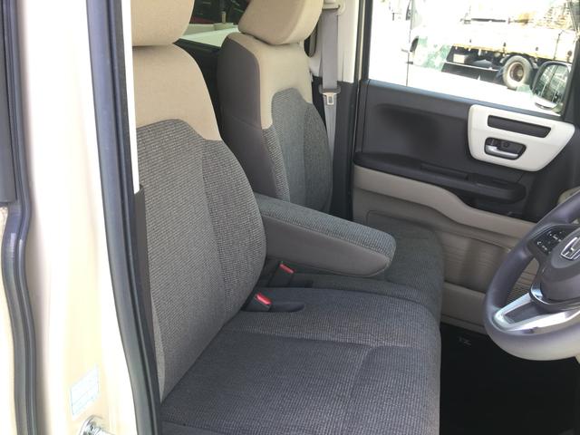 Ｎ－ＢＯＸ Ｌコーディネートスタイル　Ｈｏｎｄａセンシング　左右パワースライド　運転席・助手席シートヒーター　サイドエアバック・サイドカーテンエアバック　純正８インチナビ　ＣＤ・ＤＶＤ再生機能　Ｂｌｕｅｔｏｏｔｈ機能　整備記録簿あり（19枚目）