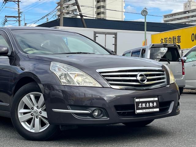 ティアナ  ナビ フルセグTV バックカメラ ETC 前後ドライブレコーダー AUX 純正AW 電動シート スマートキー オートライト(9枚目)