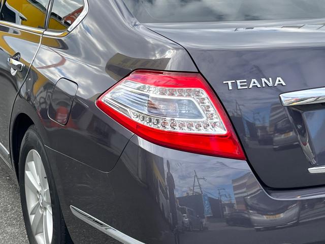 ティアナ  ナビ フルセグTV バックカメラ ETC 前後ドライブレコーダー AUX 純正AW 電動シート スマートキー オートライト(20枚目)