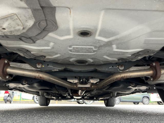 ティアナ  ナビ フルセグTV バックカメラ ETC 前後ドライブレコーダー AUX 純正AW 電動シート スマートキー オートライト(28枚目)