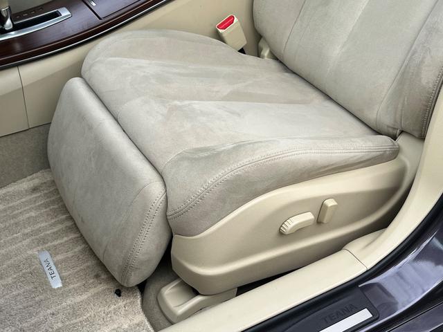 ティアナ  ナビ フルセグTV バックカメラ ETC 前後ドライブレコーダー AUX 純正AW 電動シート スマートキー オートライト(41枚目)