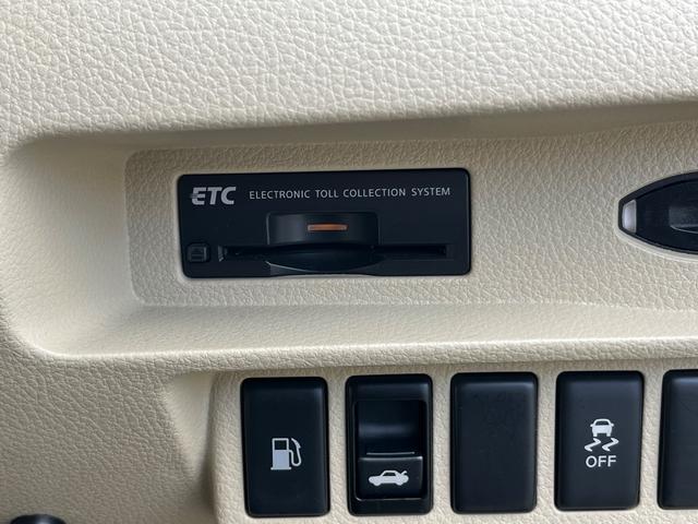 ティアナ  ナビ フルセグTV バックカメラ ETC 前後ドライブレコーダー AUX 純正AW 電動シート スマートキー オートライト(55枚目)