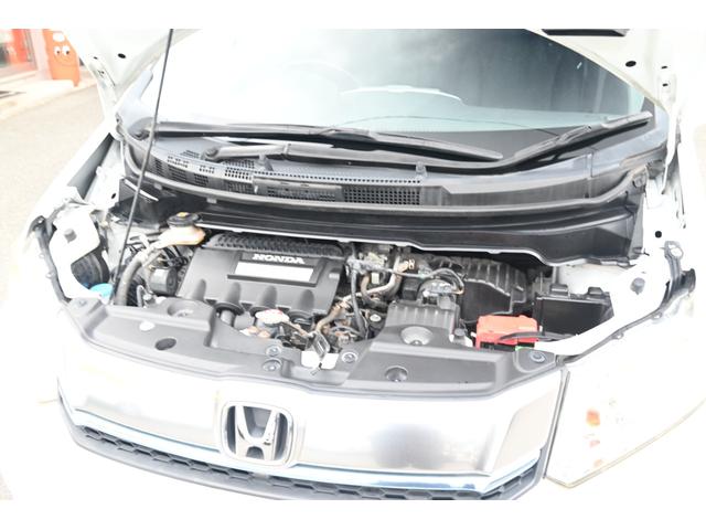 HONDA FREED SPIKE HYBRID JUST SELECTION