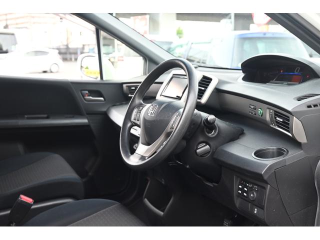 HONDA FREED SPIKE HYBRID JUST SELECTION