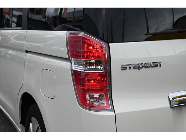 ステップワゴン G HIDエディション 両側電動スライド カロッツェリアナビ 地デジTV バックカメラ ETC スマートキー 禁煙車(20枚目)